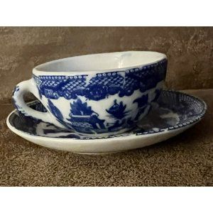 Blue Willow Child/Doll Sized Teacup & Saucer Japan vintage antique